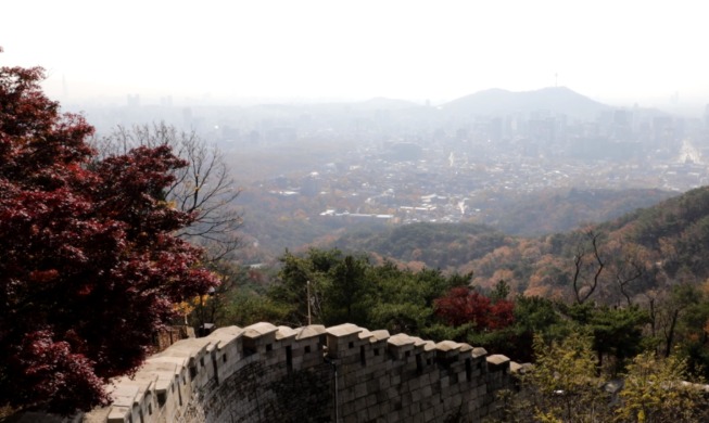 韓国の秋 北岳山 52年ぶりに一般開放