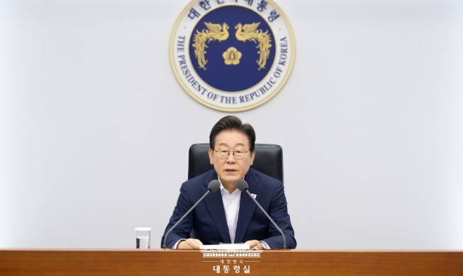 大統領特使団、インドネシアに派遣