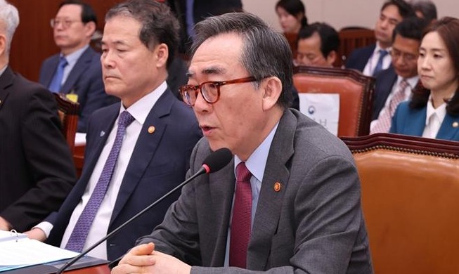 中国西海の無断構造物に「実効的代案を検討」