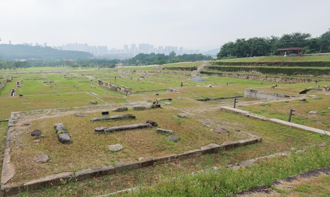 [世界遺産暫定リスト] ⑥ ２６２間の壮大な王室寺院の跡、楊州・檜岩寺址