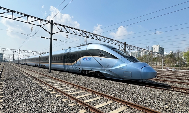 グローバル鉄道研修を開始