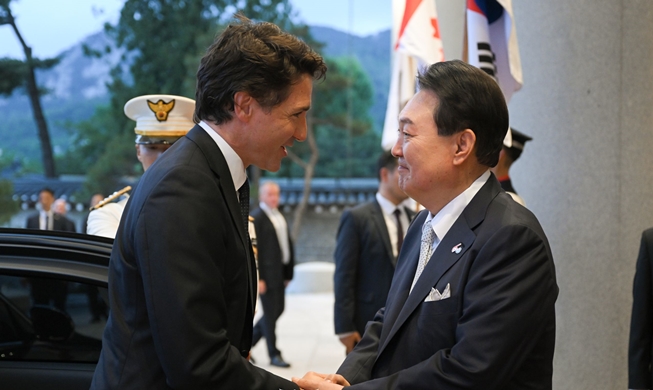 尹大統領、カナダ首相と会談「今後６０年間、さらに強力なパートナーシップ」