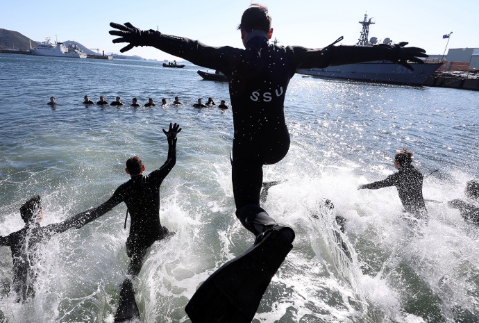 寒さに負けない海軍