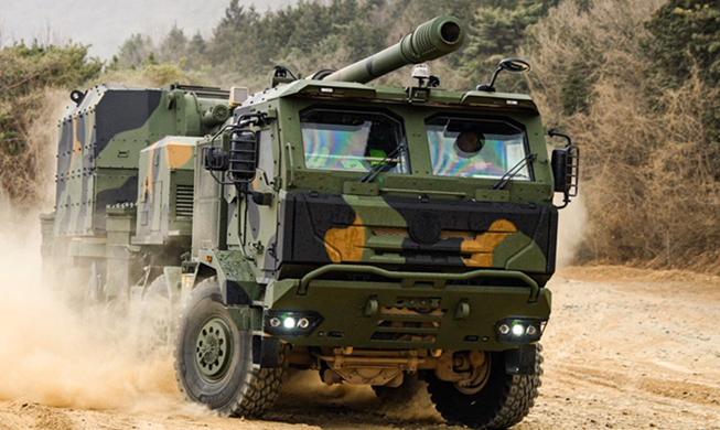 Ｋ９自走砲、車輪型試作機の開発契約を単独受注