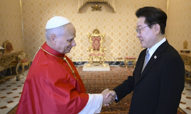 李大統領「教皇、来年の訪韓時に北朝鮮訪問を前向きに検討」
