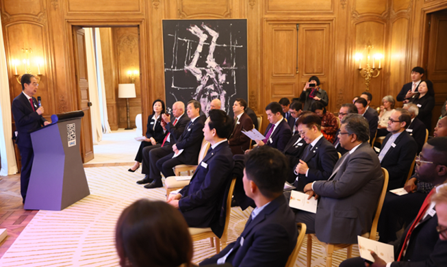 韓首相、ＢＩＥ総会出席のためパリ出国···「終盤まで最善を尽くす」