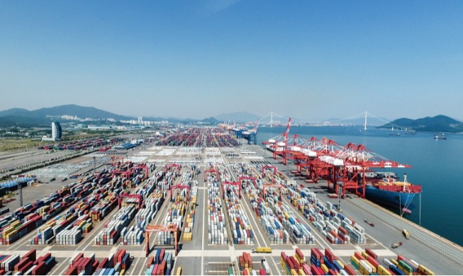 ２月の経常収支、２３２億ドルの黒字