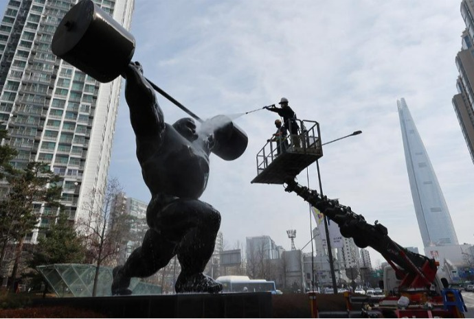 オリンピックのオブジェをきれいに