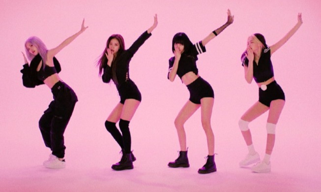 BLACK PINK ダンス動画 再生５億突破
