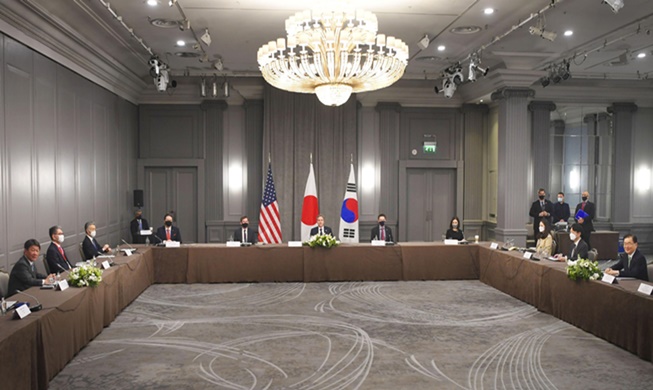 韓米日外交トップ会談 北朝鮮の完全非核化へ連携で一致