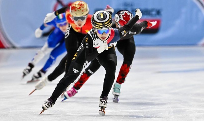 ショートトラック女子１５００ｍで韓国勢が優勝