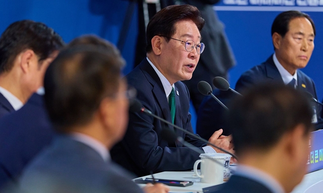 李大統領、ＩＭＦの「財政拡大は適切」との見解を共有 
