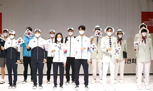 【写真で見る韓国】東京五輪開幕まで１００日 　韓国選手団のユニフォーム公開