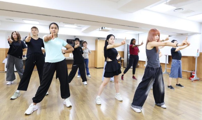 ソウル外国人住民センター　ダンスでつながる外国人コミュニティ