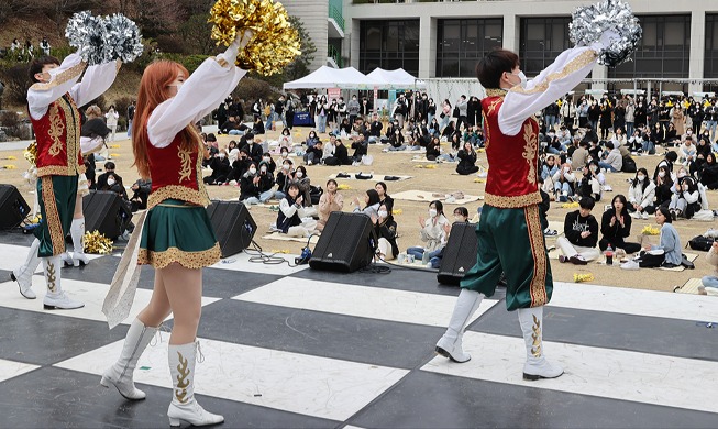 成均館大学の文化祭 ３年ぶりに開催