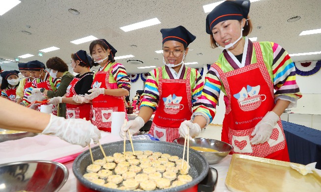 【写真で見る韓国】秋夕を迎え、料理を作る結婚移住女性たち