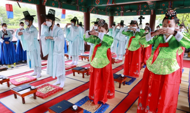 【写真で見る韓国】伝統成人式・成年礼