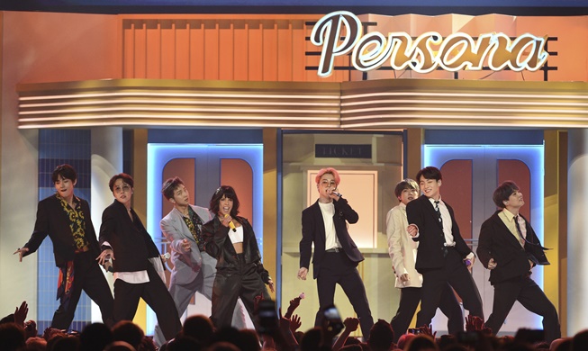 【話題の人】防弾少年団（ＢＴＳ）