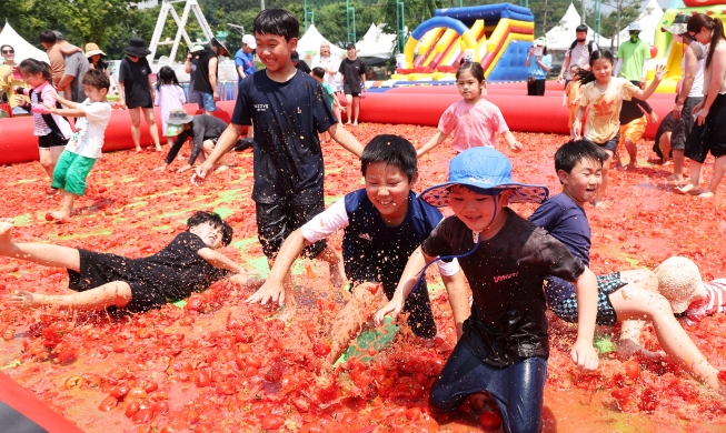 トマト祭り