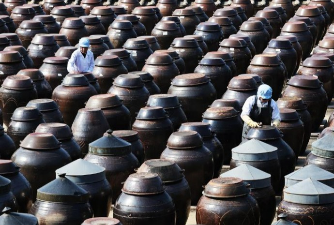 春分を控え、冬のホコリを払う 