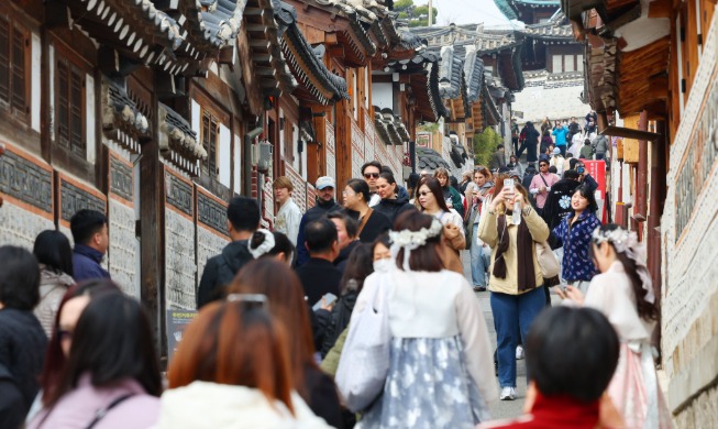 訪韓観光客、２カ月連続で２００万人突破