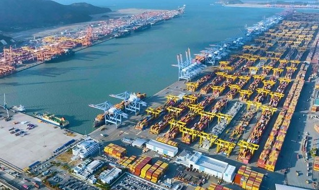 韓国の６月輸出、初の１０００億ドル突破