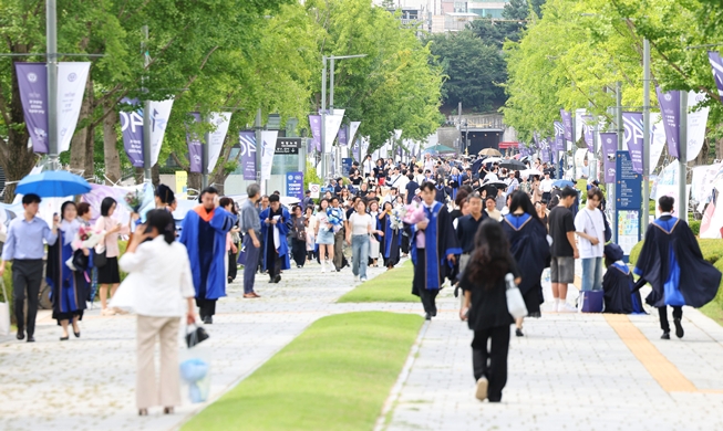 韓国、青年の高等教育履修率でOECD加盟国中17年連続首位