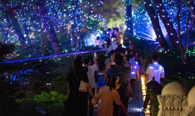 「青瓦台で秋の夜を歩こう」···１３~２１日夜間開放