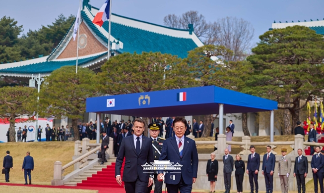 李大統領、フランスを国賓訪問へ