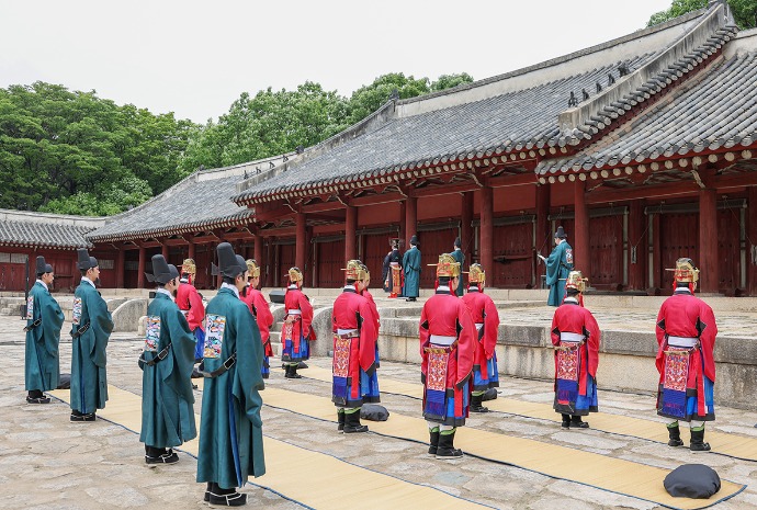 創作劇で蘇る「廟見禮」