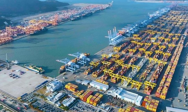 ３月の輸出８６１億ドル、初の８００億ドル超