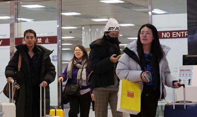 ９月２９日から中国人団体観光客、「ビザなし入国」を一時許可