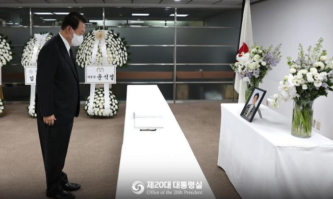 尹大統領 安倍氏死去で大使館を弔問 韓日関係「緊密に協力」