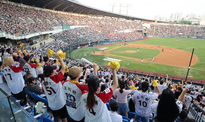 韓国プロ野球、もうすぐ観客１千万人突破