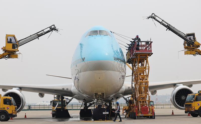 丸洗い」される飛行機 : Korea.net : The official website of