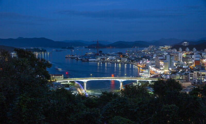 統営市の夜景＝文化体育観光部
