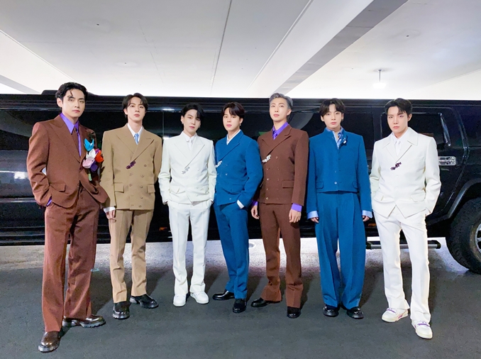ＢＴＳ、完全体での活動を予告