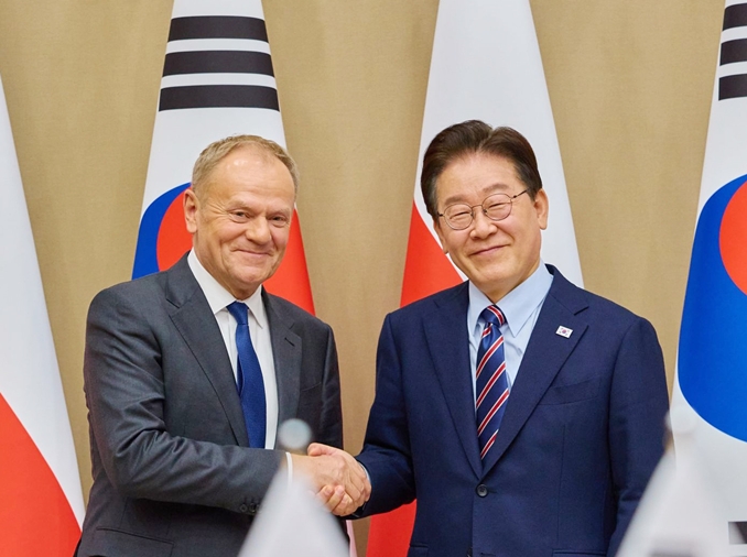 韓国・ポーランド、「包括的・戦略的パートナーシップ」に格上げへ