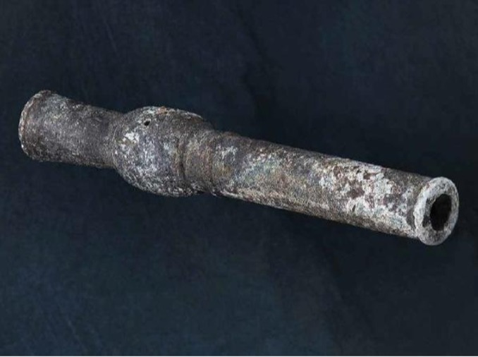韓国最古の火薬兵器「黄字火筒」発見
