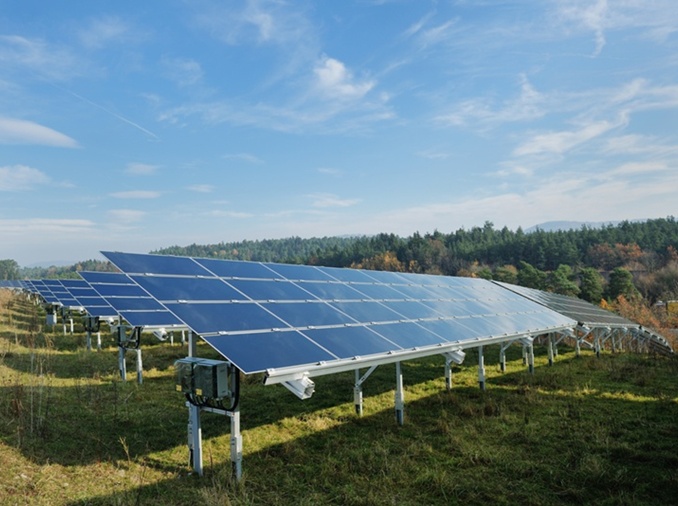 日光で稼ぐ村、2030年までに全国2500カ所に拡大