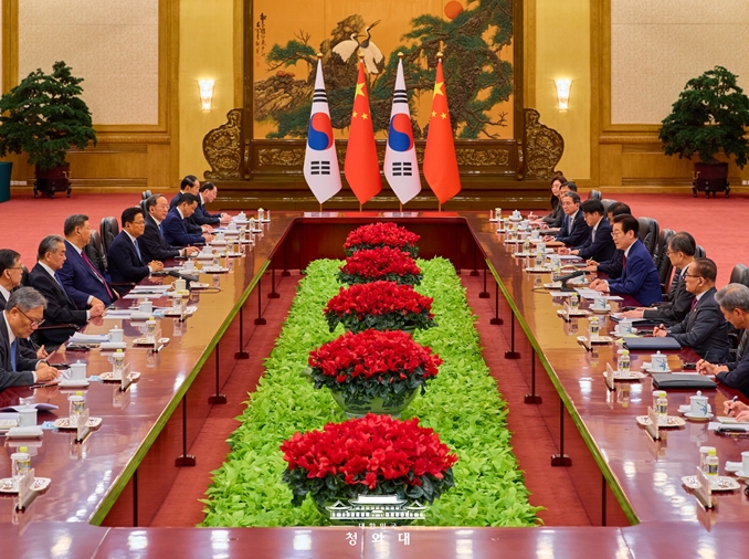 李大統領、中国序列２位・３位と連続会談